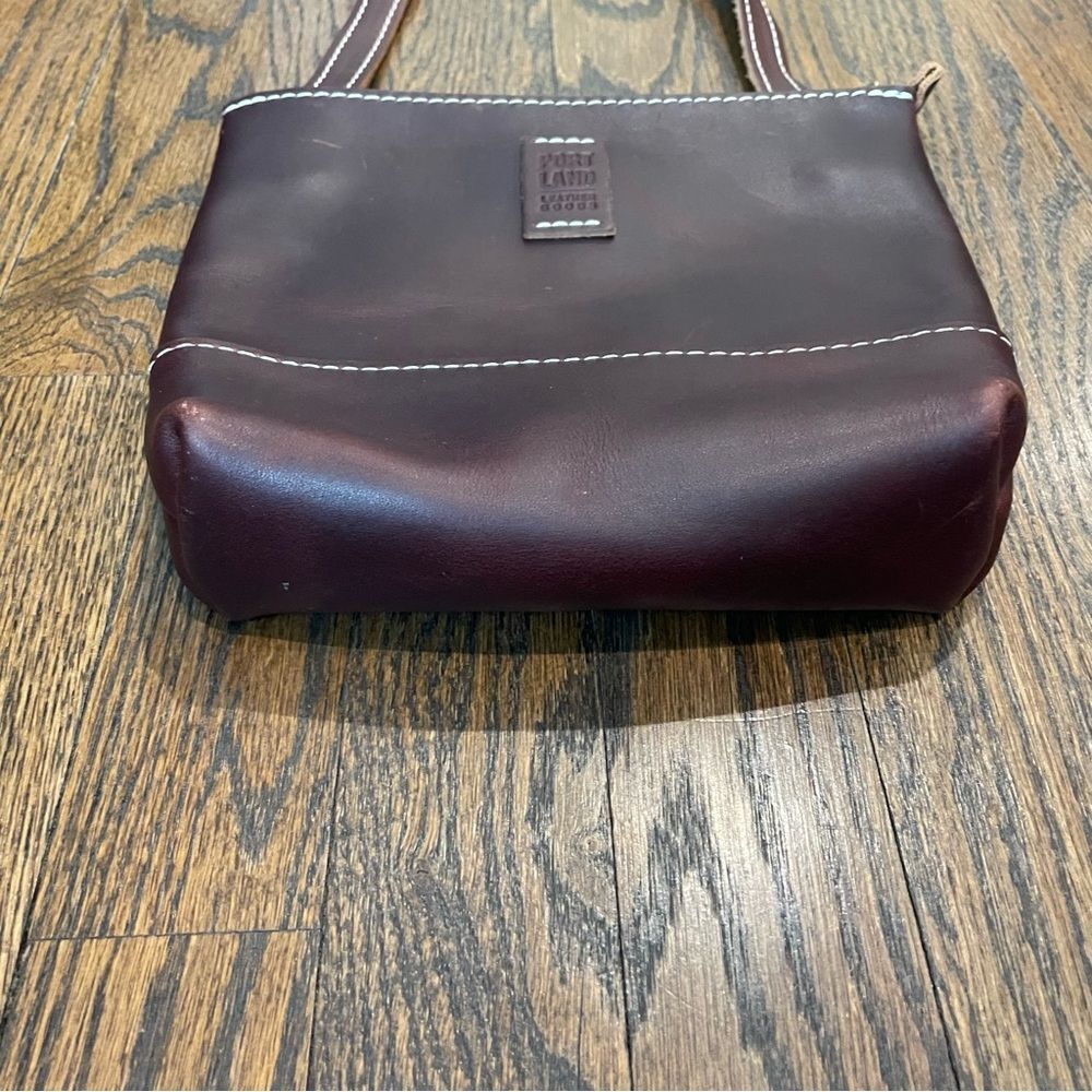 PORTLAND LEATHER GOODS Festival Bag Brown Leather Crossbody Bag Grizzly Brown - Picture 6 of 8